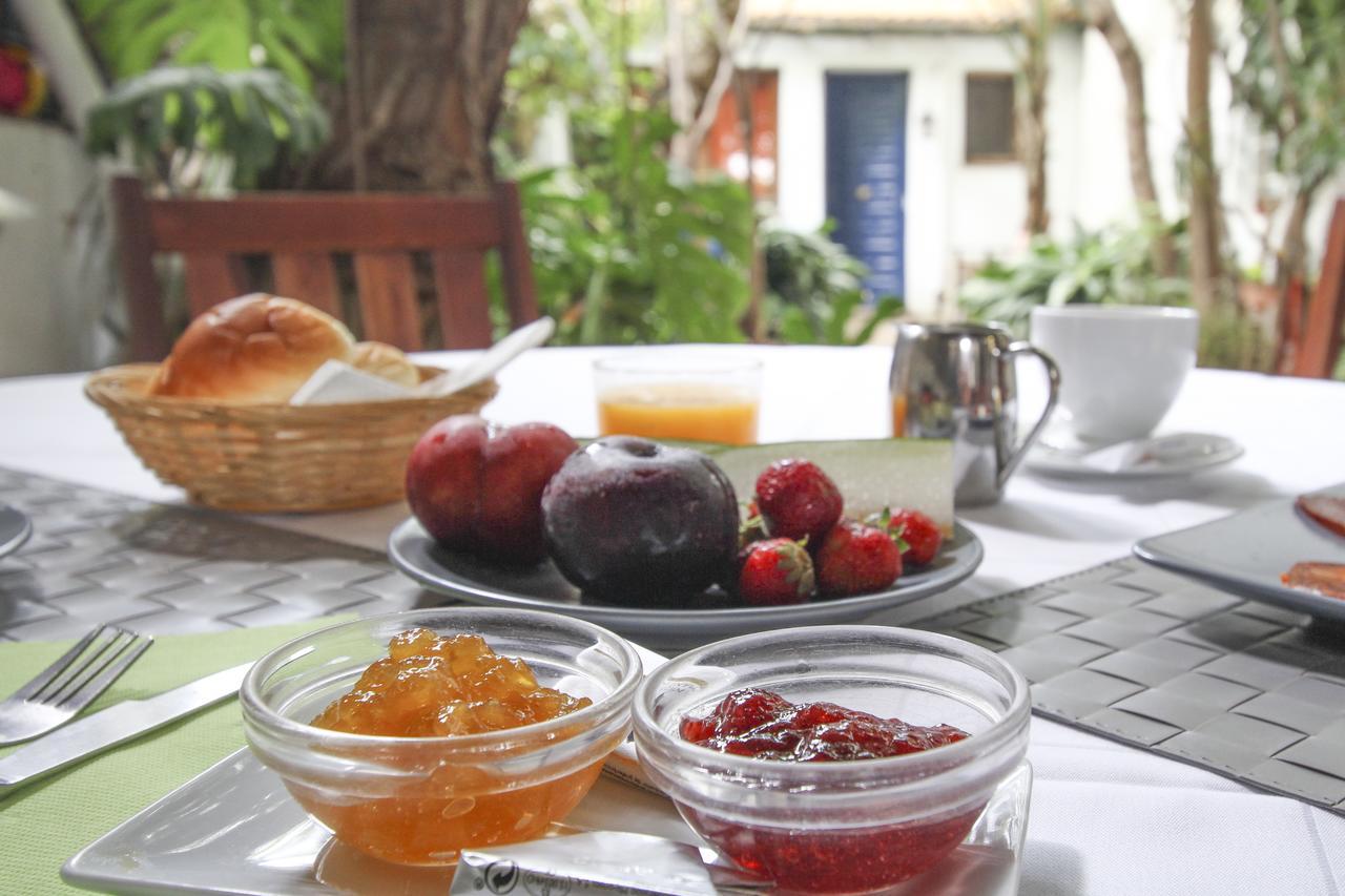 Hostal Las Acacias مالقة المظهر الخارجي الصورة