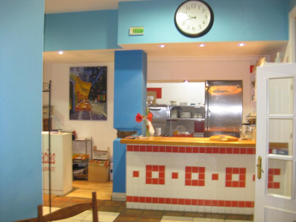 Hostal Las Acacias مالقة المظهر الخارجي الصورة